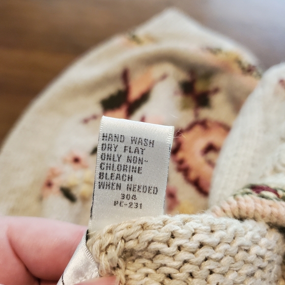 Vintage Hand Knit Van Heusen For Her Floral Cottagecore Sweater Pullover XL - Picture 10 of 16